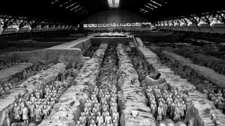 Piknik ke situs Terracotta Army, Pasukan Penjaga Makam Kaisar China