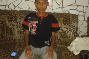 Perjuangan pemuda banting tulang nafkahi keluarganya ini bikin salut