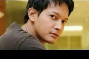 11 Meme lucu Fedi Nuril nikah, barisan patah hati para cewek, duh!