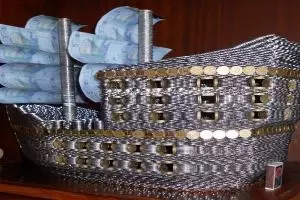 12 Fungsi tak terduga uang logam ini bikin kamu geleng-geleng kepala