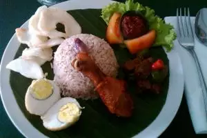 Mencicipi nikmatnya sego blawong, makanan sakral kegemaran Raja Jogja