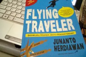 11 Buku tentang traveling yang wajib traveler baca