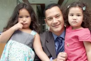 Ingat Zahwa & Aaliyah putri Adjie Massaid? Ada yang sudah punya pacar