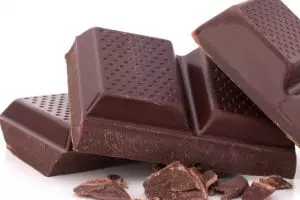 Nggak semua makanan dilarang di pesawat, ini jenis yang boleh dibawa