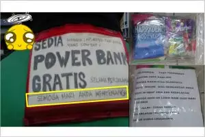 Driver ojek ini selalu beri bingkisan tulisan doa ke penumpang, salut!