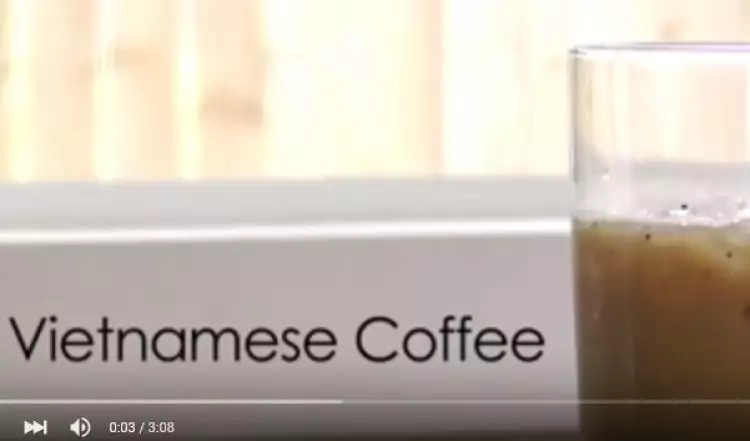 VIDEO: Begini cara membuat Vietnamese Iced Coffee