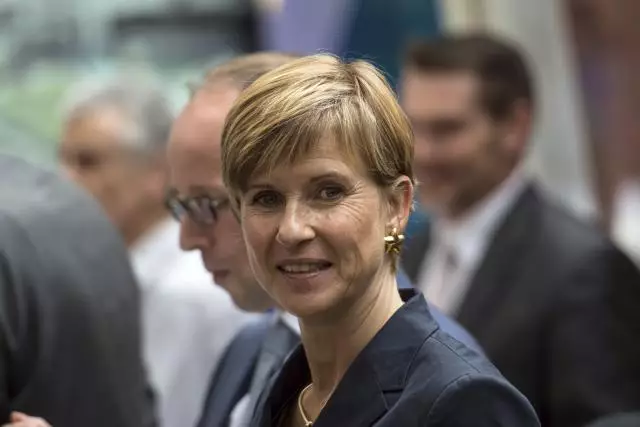 10 Wanita cantik ini ternyata orang terkaya sepanjang sejarah, wow!