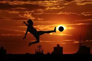 Demi orangtua, pemuda ini rela mengubur impian jadi pesepak bola