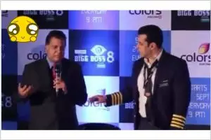 Salman Khan minta MC berhenti bicara saat adzan bikin kagum netizen