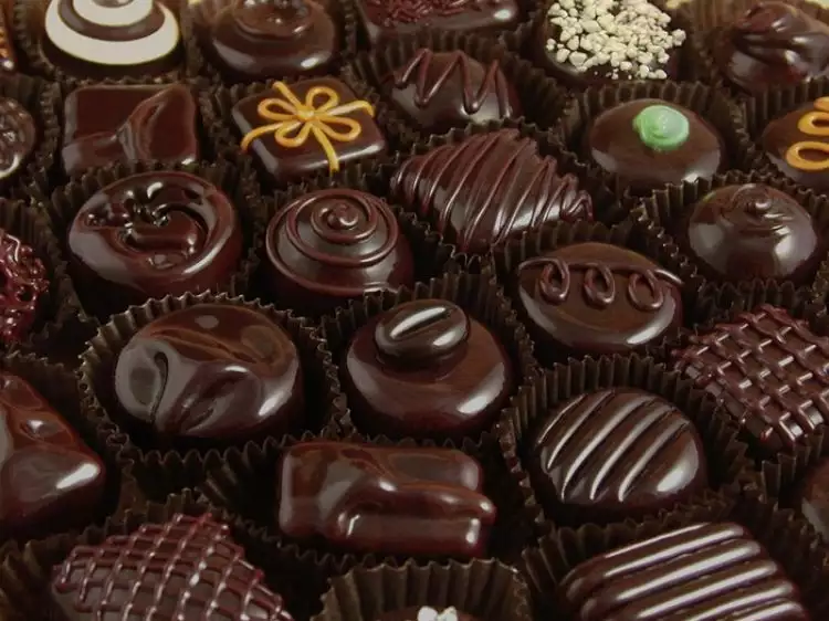 Cokelat lebih ampuh dari obat kimia dalam sembuhkan batuk, yuk sehat!