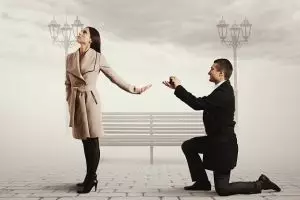 Penyesalan Rita, dulu menolak pinangan kini kekasihnya mulai menjauh