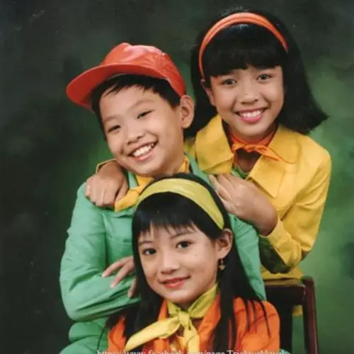 Trio Kwek Kwek 'reuni' fotonya bikin heboh, kamu pangling nggak?