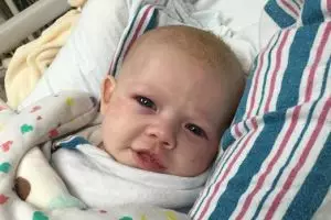 Bayi ini nyaris meninggal gara-gara ayahnya lupa mencuci tangan