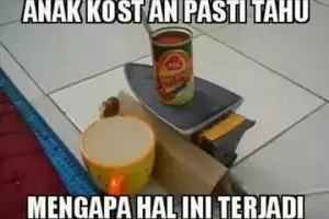 30 Meme anak kos yang bikin kamu senyum-senyum sendiri