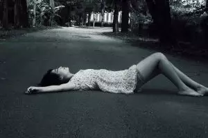 Kantor pacar pindah menjauh, jalinan cinta Putri putus di tengah jalan