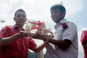 Haji Lulung beli kue singa seharga Rp 20 juta