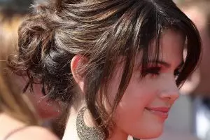 11 Tips berpenampilan saat kencan pertama yang bikin doi klepek-klepek