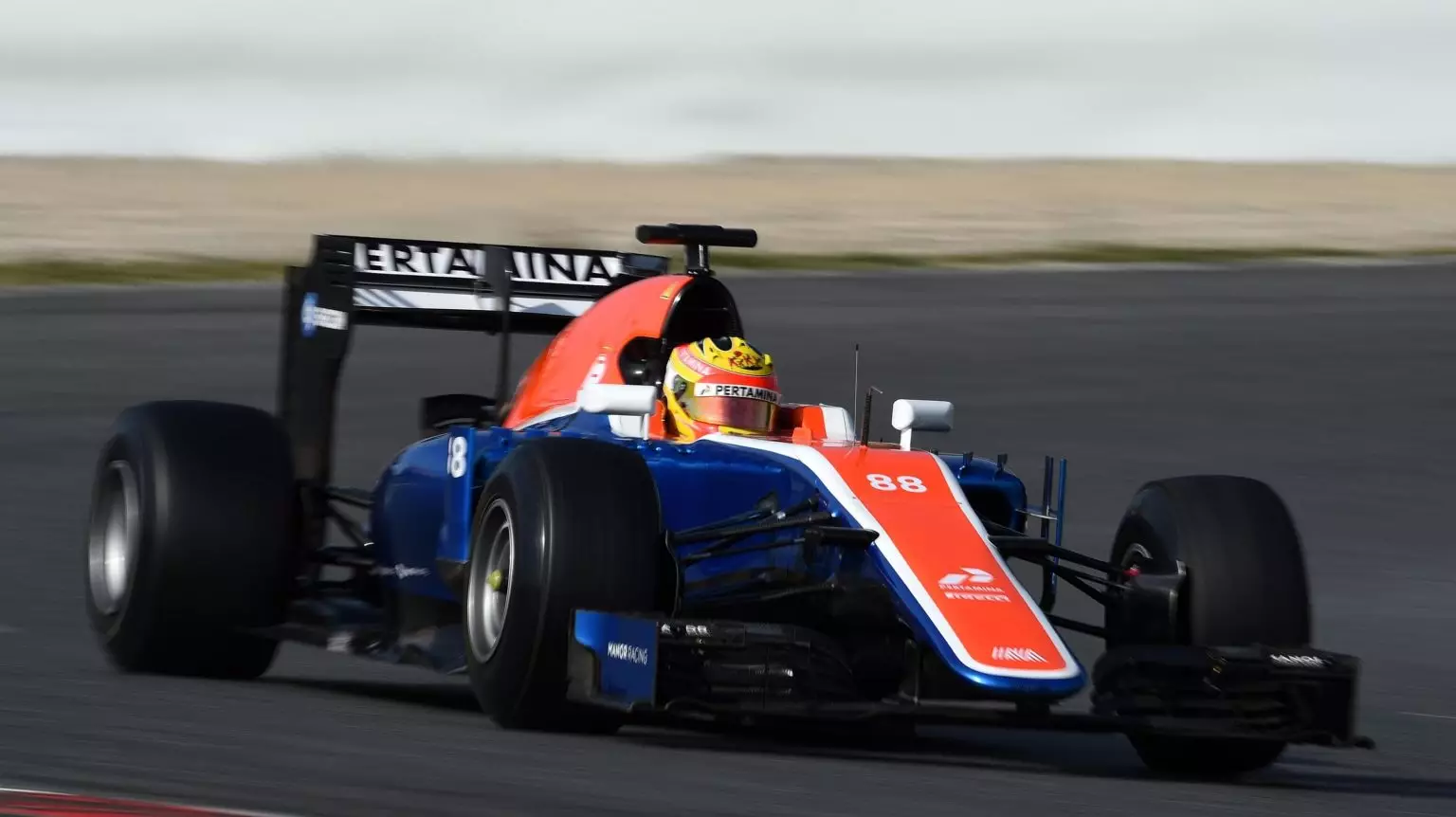 Jalani uji coba, tangki minyak mobil Rio Haryanto alami kebocoran