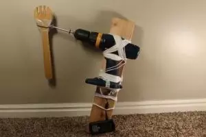 Ngejomblo sih tahan, tapi kalau tanpa HP? Nggak sanggup, ini buktinya!