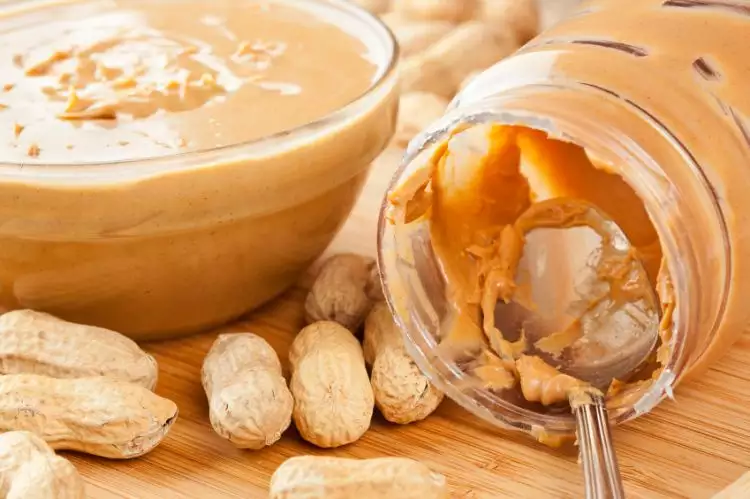 Camilan kacang ternyata bisa mencegah obesitas, wow!