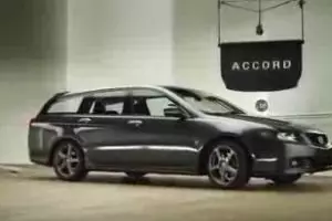 Iklan ini termahal sejagat, terlihat khayal tanpa efek komputer!