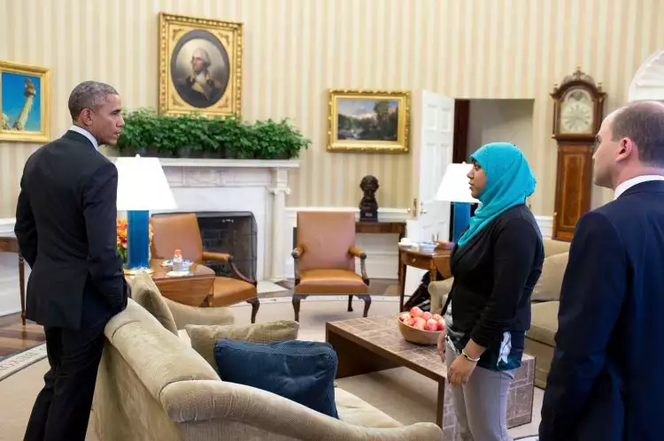 Rumana Ahmed, wanita berhijab penasehat keamanan Presiden Obama