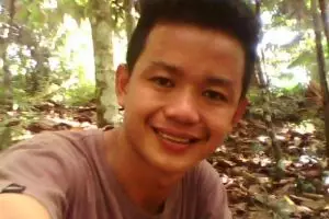 Aris meraup rupiah dari hobi menyanyi dangdut, bagaimana kisahnya? 