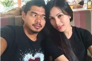 Cantiknya Tribuana Tungga Dewi, istri pesepakbola Bambang Pamungkas