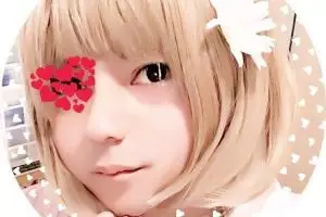 Foto ini ajarkan kamu jangan mudah terbius kecantikan cewek cosplay