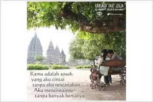 Meme 'Raksasa dari Jogja' ini romantis banget, bikin baper berat! 