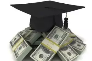 Kuliah di luar negeri masih dianggap mewah oleh orang Indonesia?