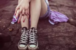 5 Fakta ilmiah di balik warna darah menstruasi yang berbeda, apa ya?