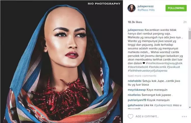 Foto Julia Perez gunduli rambut indahnya ini bikin netizen berdebat