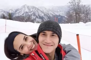 Nggak perlu buru-buru deh, ini 10 keuntungan menikah di usia 'matang'