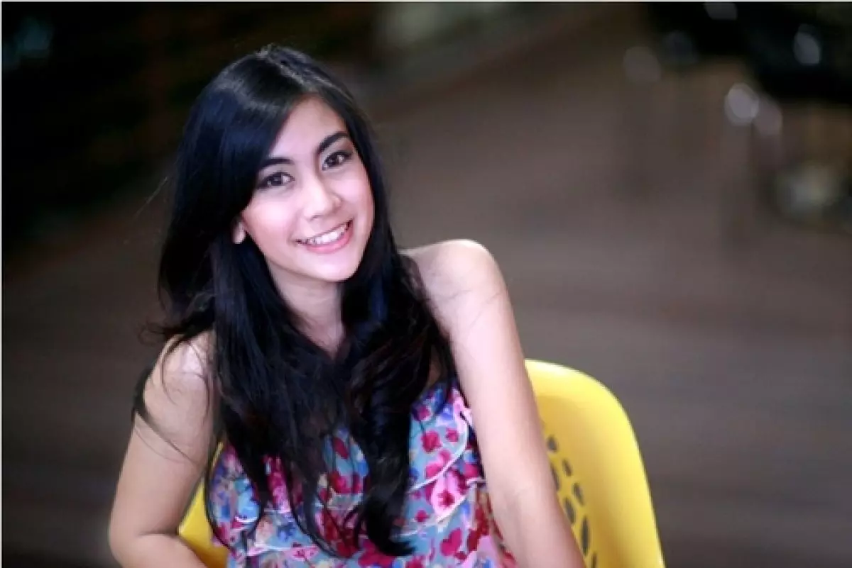 Begini cara mengenal karakter cewek dari dagunya, cowok wajib ngerti!