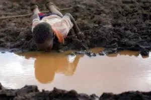 Miris, di beberapa negara ini air lebih mahal dari emas, duh!