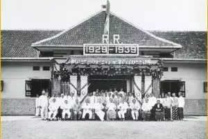 15 Pemandangan indah kota di Indonesia masa kolonial, keren banget!