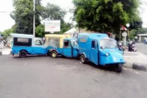 Ini besar penghasilan sopir bemo yang tak kamu sangka-sangka!