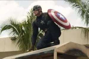 10 Transformasi Chris Evans 'Captain America', bikin cewek histeris!