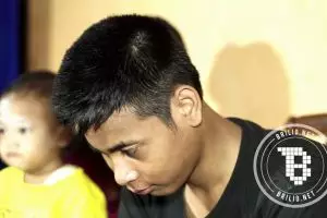 Kisah 'Dukun Cilik' Ponari, mantan miliarder yang ingin jadi tentara