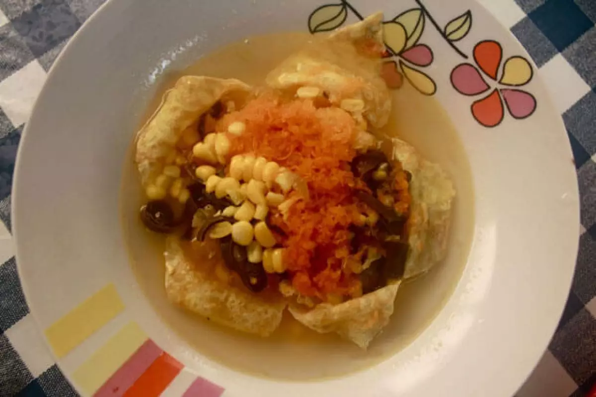 Bingung mau ngapain pas liburan? Bikin sup bunga matahari aja, yuk!