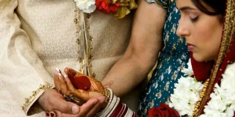 7 Alasan konyol batal menikah yang pernah terjadi, ngenes banget! 