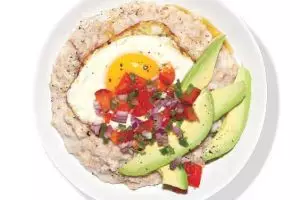 10 Kreasi menu oatmeal ini dijamin bikin sarapanmu nggak membosankan!