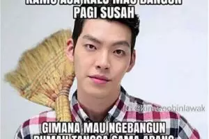 17 Meme lucu bangun pagi, yang sering kesiangan pasti tahu banget!