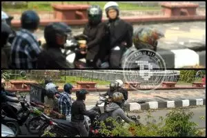 Foto ini sekali lagi buktikan kalau ibu-ibu itu selalu benar!