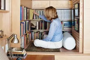 20 Ruang baca unik dan nyaman, bikin kamu makin sayang buku!