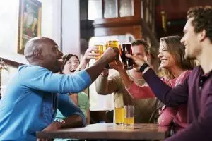 Ini bahayanya kalau kamu demen nongkrong dengan minuman bersoda!