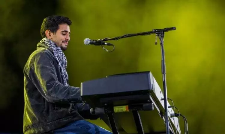 Pianonya dibakar ISIS, Ahmad buktikan kini bisa jadi pianis dunia