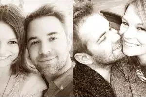 Wanita ini bertunangan dengan member boyband idolanya semasa remaja! 