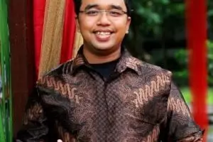 Tak ingin jauh dari orangtua, Helmi kini jadi bos 48 angkringan Jogja